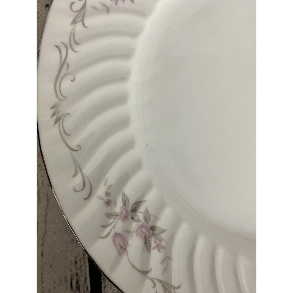 Gold Standard Pattern GTS1 Porcelain China 10.25